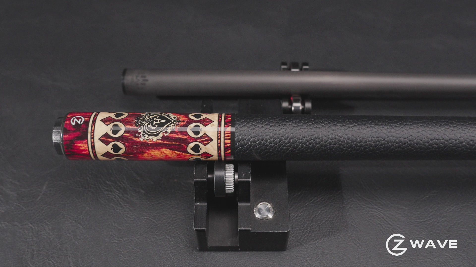 Load video: Z WAVE - ZW2 (Leather Wrap)